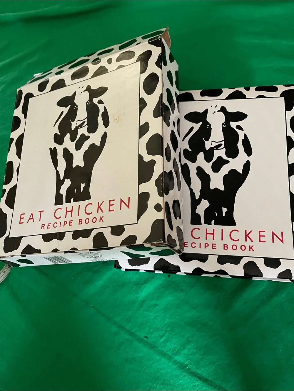 Eat Chicken Recipe Book - Black & White